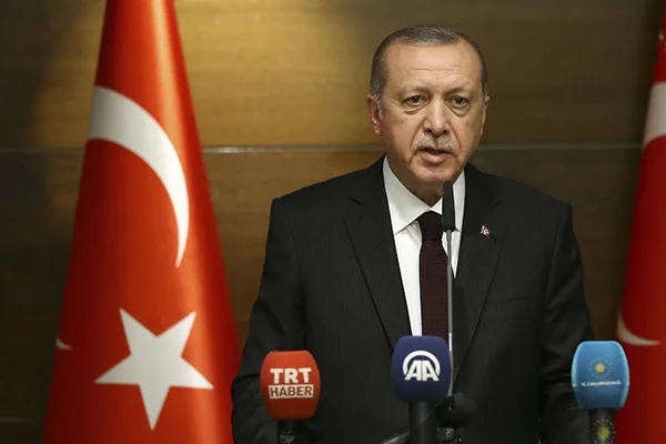 Cumhurbaşkanı Erdoğan yurda döndü