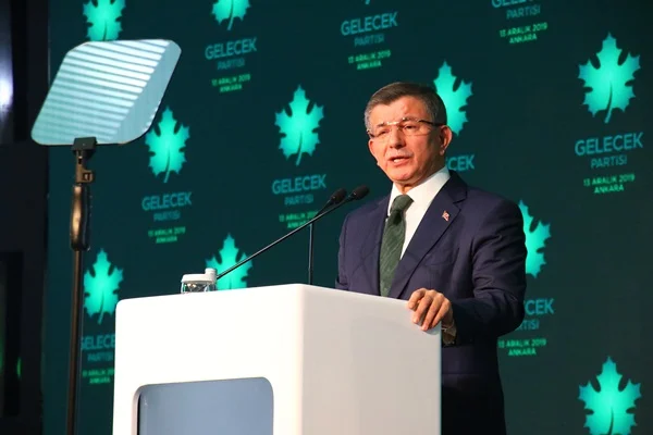 Davutoğlu'ndan hükümete destek