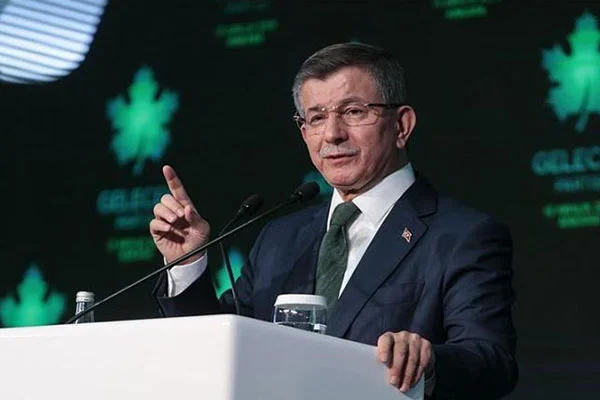'Davutoğlu'nu zorlu bir yolculuk bekliyor''