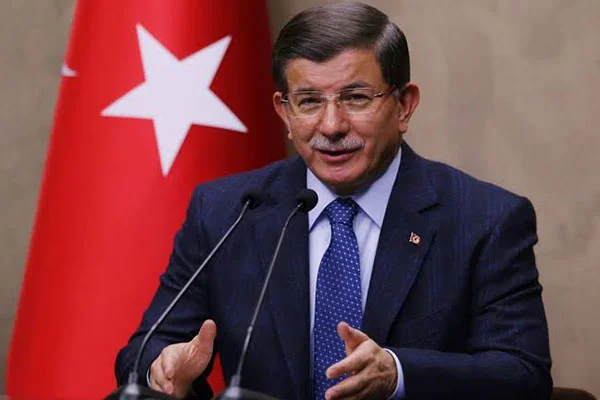Davutoğlu, partisinin kuruluş başvuru dosyasını bugün İçişleri Bakanlığını'na sunuyor
