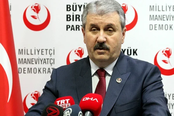 Destici'den İyi Partili Türkkan'a tepki