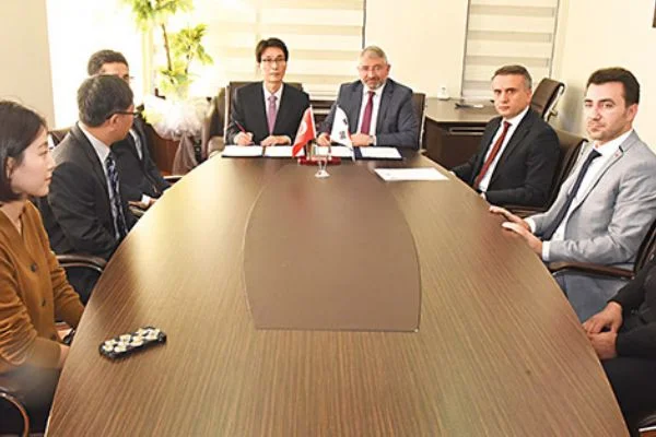 Dünyanın merkezi Çorum'da rekora imza attı