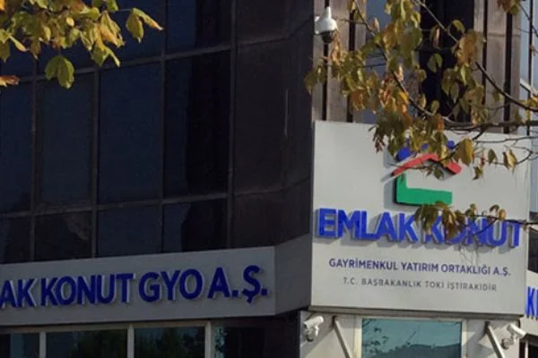 Emlak Konut GYO'dan yılın ilk satış ihalesi Ocak'ta! İstanbul'da arsa satıp ekonomiye kazandıracak