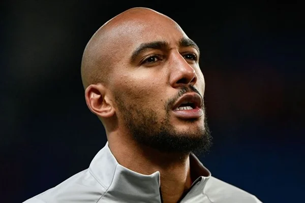 Galatasaray'da Nzonzi kadro dışı bırakıldı