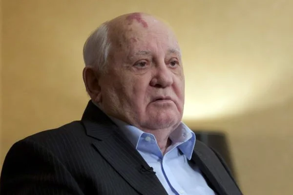 Gorbaçov'dan Rusya ve ABD'ye: Yeni bir Soğuk Savaş'a izin vermeyin