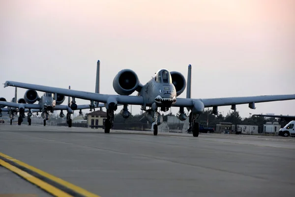 İncirlik'te olduğu iddia edilen 50 nükleer başlık hakkında İtalya'da açıklama istendi