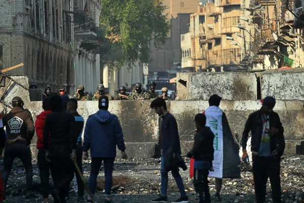 Irak'ta gözaltına alınan 2 binden fazla gösterici serbest bırakıldı