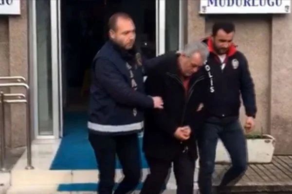 İzmir polisi yıllar önce işlenen cinayeti aydınlattı