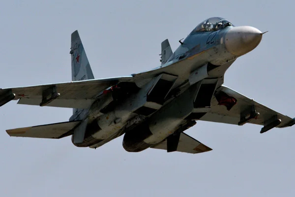 Kıbrıs'ta F-16 hazırlığı