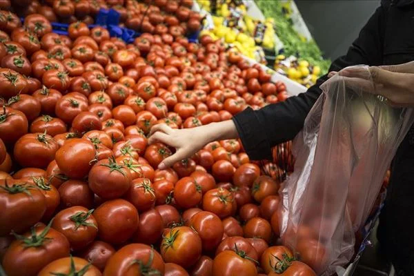 Kirletilmiş toprakta yetişen besinler yılda 420 bin can alıyor