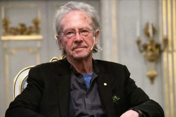 Kosova, Peter Handke'den dolayı Nobel Ödül Töreni'ni boykot edecek