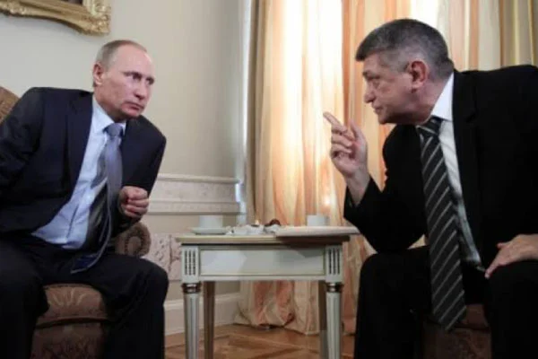 Kremlin'de Putin ile yönetmen Sokurov arasında sert tartışma