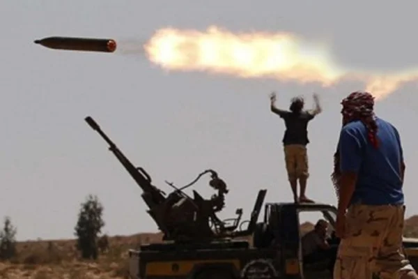 Libya'da UMH güçleri, Hafter mevzilerini vurdu