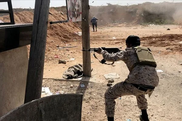 Libya'daki çatışmalarda 10 Hafter milisi öldürüldü