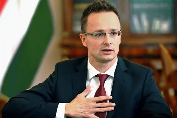 Macaristan'dan Ukrayna-NATO iş birliğine şartlı destek