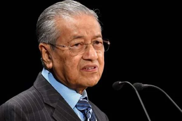 Malezya Başbakanı Mahathir: Müslüman ülkeler, İslam ümmetini korumada yetersiz kaldı