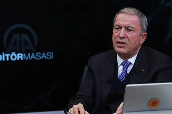 Milli Savunma Bakanı Akar: Yeni askerlik sistemini beklentileri karşıladı