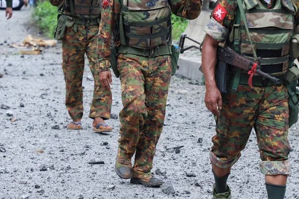 Myanmar'da şiddetli çatışma: Halk Tayland'a sığınıyor