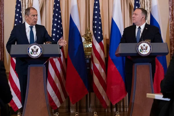 Pompeo ve Lavrov'dan kapsamlı görüşme