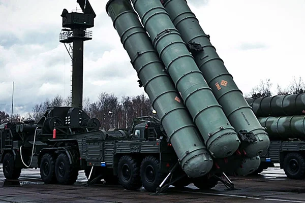 Rusya'dan S-400 ve Türkiye açıklaması: Yeni anlaşma için çalışıyoruz