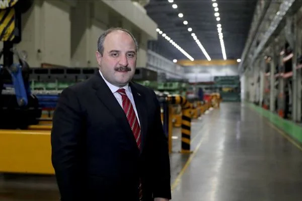 Sanayi ve Teknoloji Bakanı Varank: Sanayicimizin yanındayız