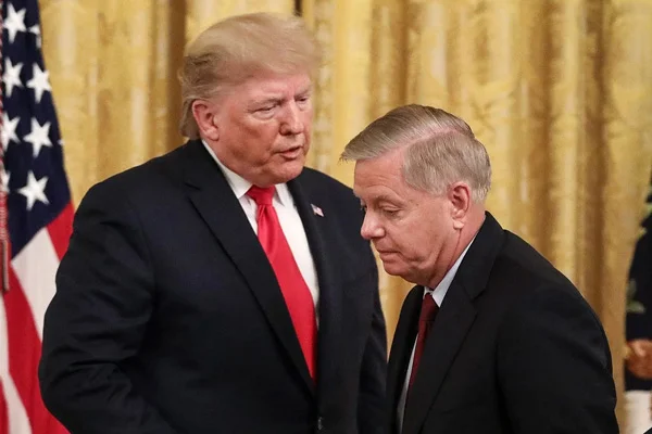Senatör Graham'dan Trump'a ''azil'' desteği