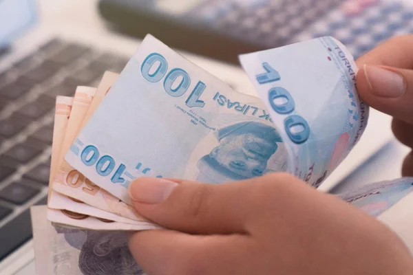 Sendikaların asgari ücret talebi belli oldu