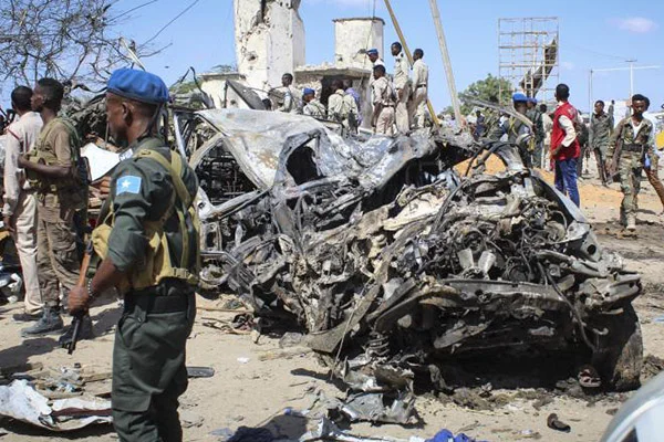 Somali'de kanlı saldırı: 80 ölü