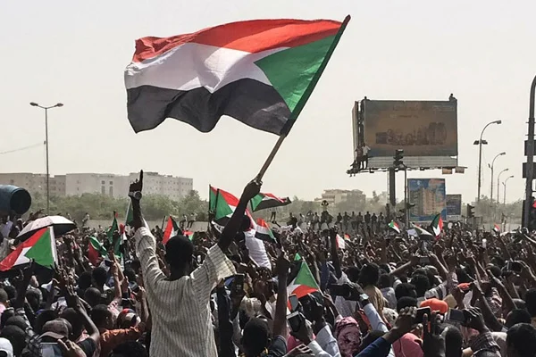 Sudan akaryakıttaki sübvansiyonları kaldırmaya hazırlanıyor