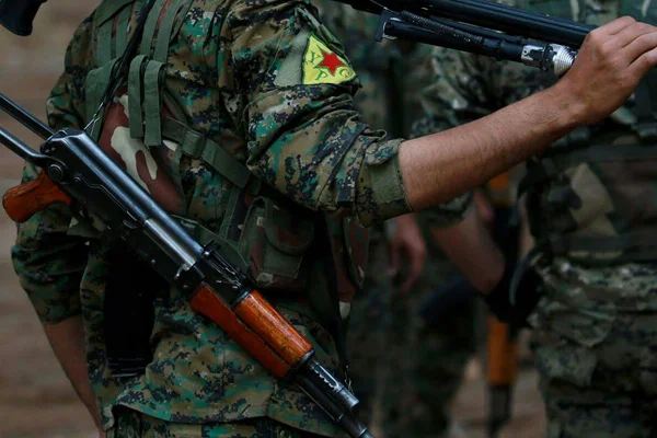 Suriye Geçici Hükümetinden kritik karar: YPG'ye zorla katılanlara af