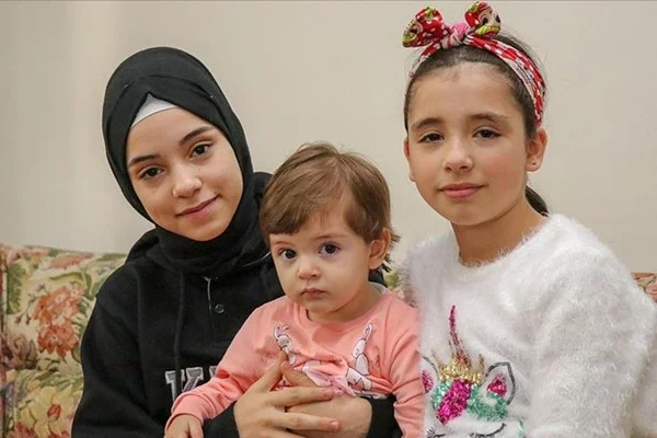 Suriyeli kardeşlerden dünyaya yardım çağrısı