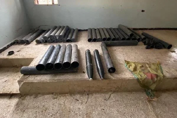 Tel Abyad'da 39 roketi ele geçirildi