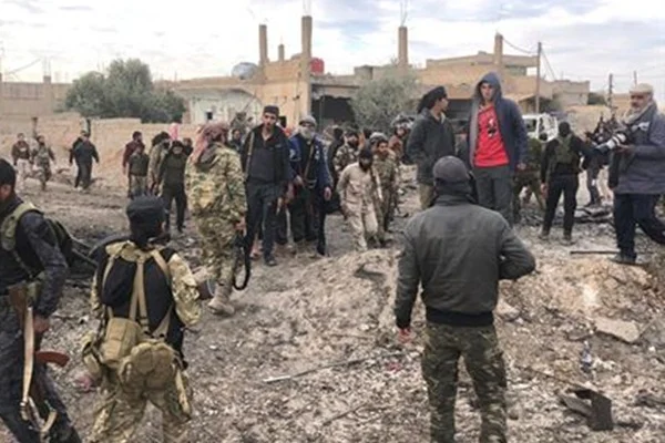 Tel Abyad'da bomba yüklü araçlı saldırı: Ölü ve yaralılar var