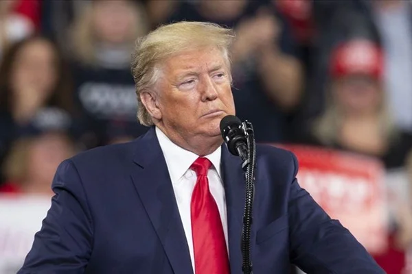 Temsilciler Meclisi Adalet Komitesi, Donald Trump'a yönelik azil maddelerini onayladı