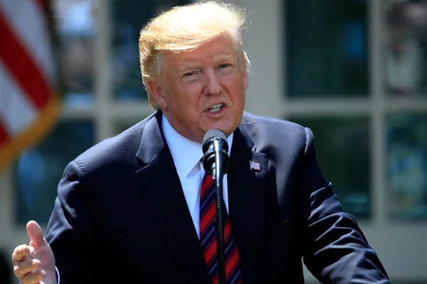 Trump: Kuzey Kore'nin Noel hediyesi belki füze değil, vazodur