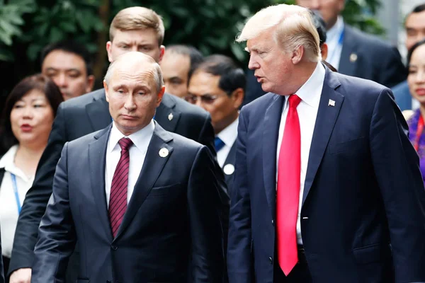 Trump'tan Rusya'ya 'seçimlere müdahale' uyarısı