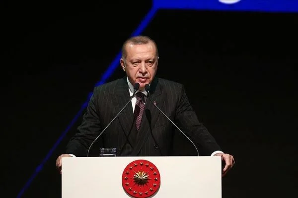 'Türkiye'nin geleceği için ne gerekiyorsa onu yaptık'