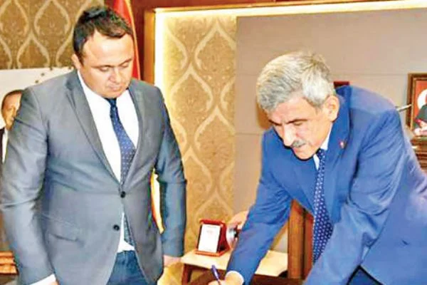 Vezirköprü'ye 5 bin kişilik yüzme havuzu müjdesi