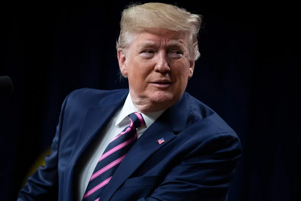 Yılın Yalanı ödülü Donald Trump'ın