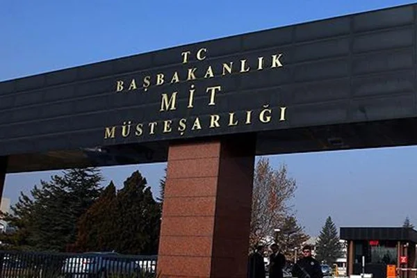 2019 yılında 40 bin kişi MİT'e yardım teklif etti