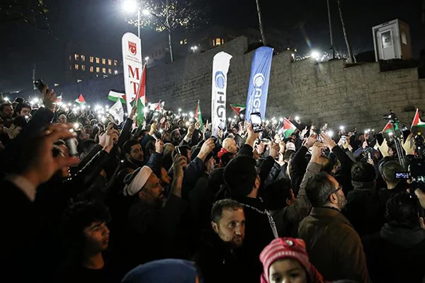 ABD'nin, 'sözde Orta Doğu Barış Planı' İstanbul'da protesto edildi