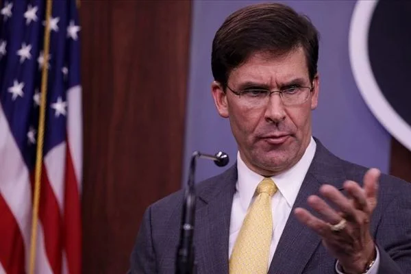 ABD Savunma Bakanı Esper, Irak'tan çekilmeyeceklerini açıkladı