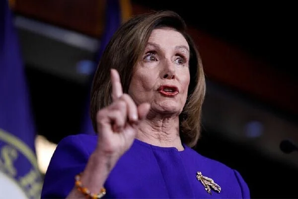ABD Temsilciler Meclisi Başkanı Pelosi: Trump'ın azli için yeterli kanıta ulaşıldı