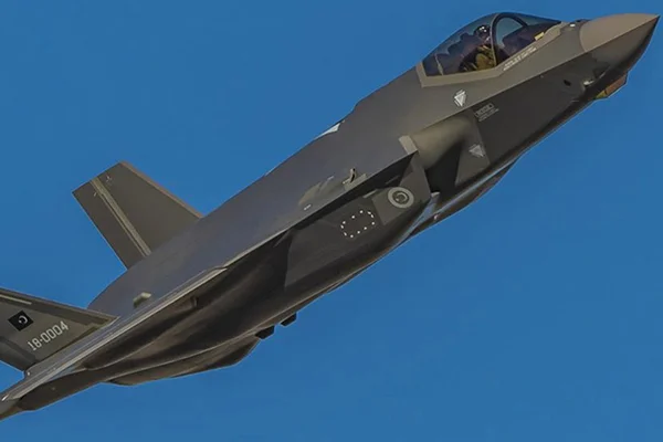 ABD, Türkiye'ye vermediği F-35'leri, Singapur'a satıyor