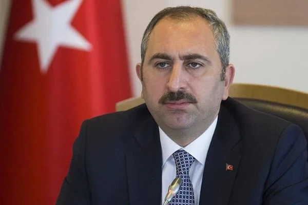 Adalet Bakanı Gül: Adli mercilerimiz Ioannis Lagos hakkında harekete geçti