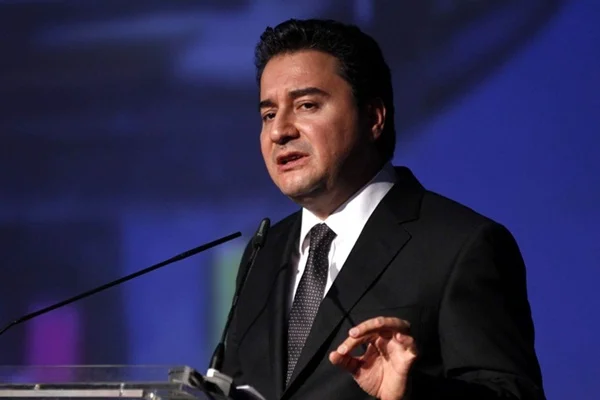 Ali Babacan'dan yeni parti için kritik karar