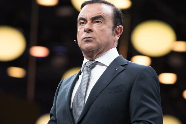 Carlos Ghosn hakkında yeni yakalama kararı