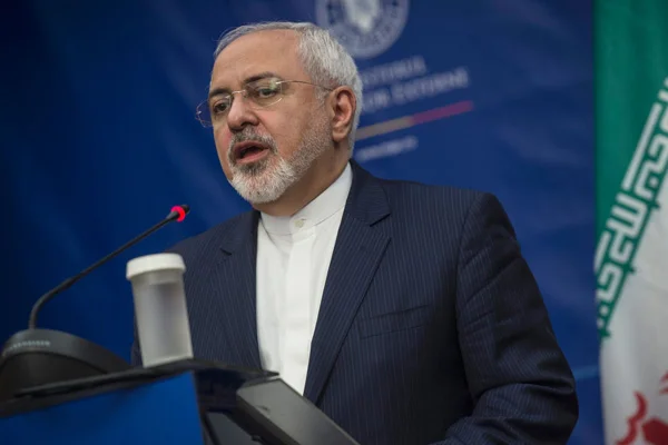 Cevad Zarif: İran dosyası BM'ye taşınırsa NPT'den çıkarız