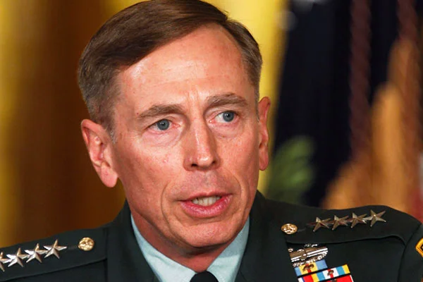 CIA eski Başkanı Petraeus: Süleymani'nin öldürülmesi, Ladin ve IŞİD liderinin öldürülmesinden daha önemli