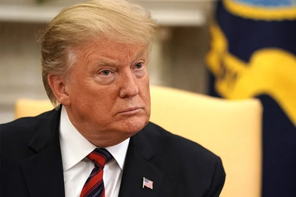 Davos'a giden Trump'ın ayakkabıları dikkat çekti